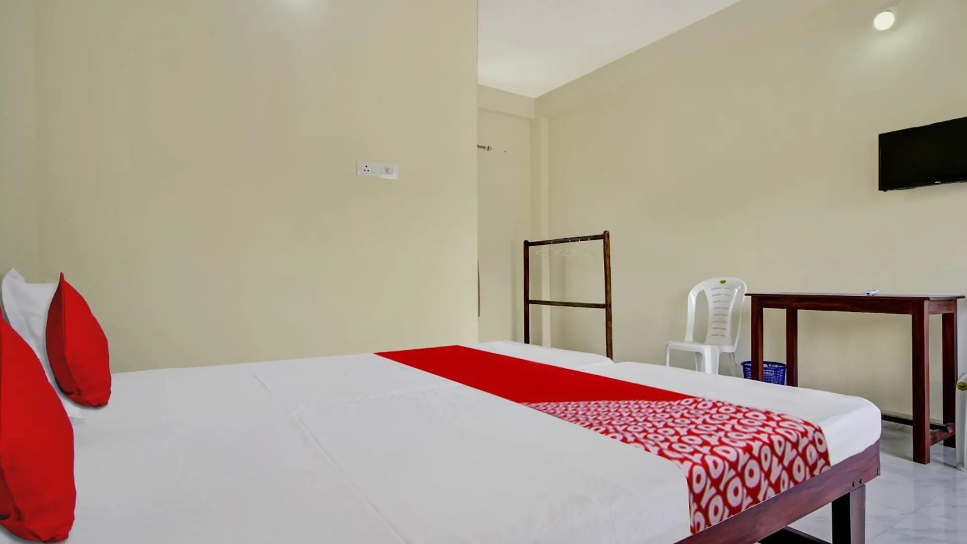 Hotel O Lulu Home Munnar